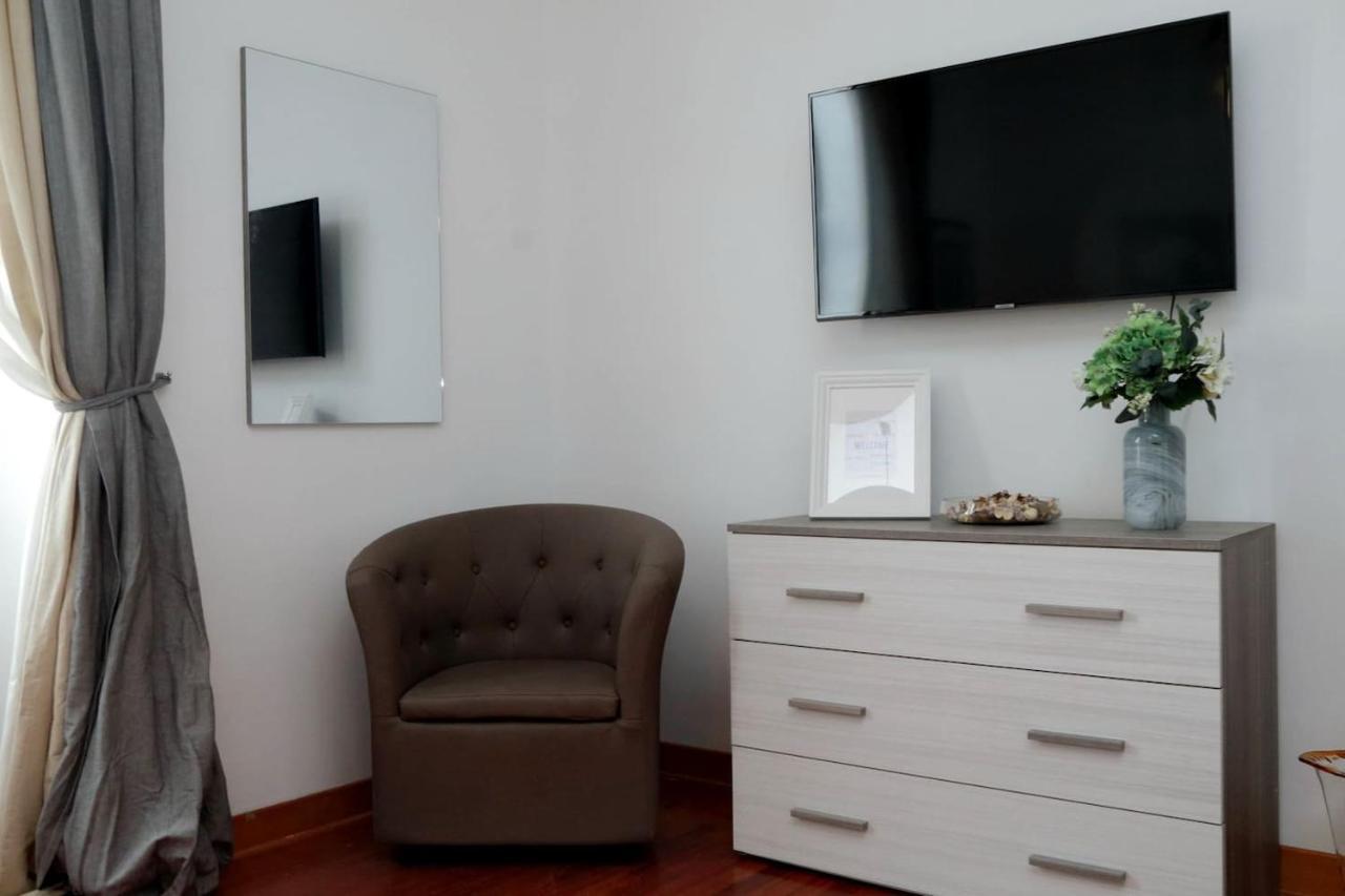 Colosseo Sunset Apartment Рим Екстер'єр фото